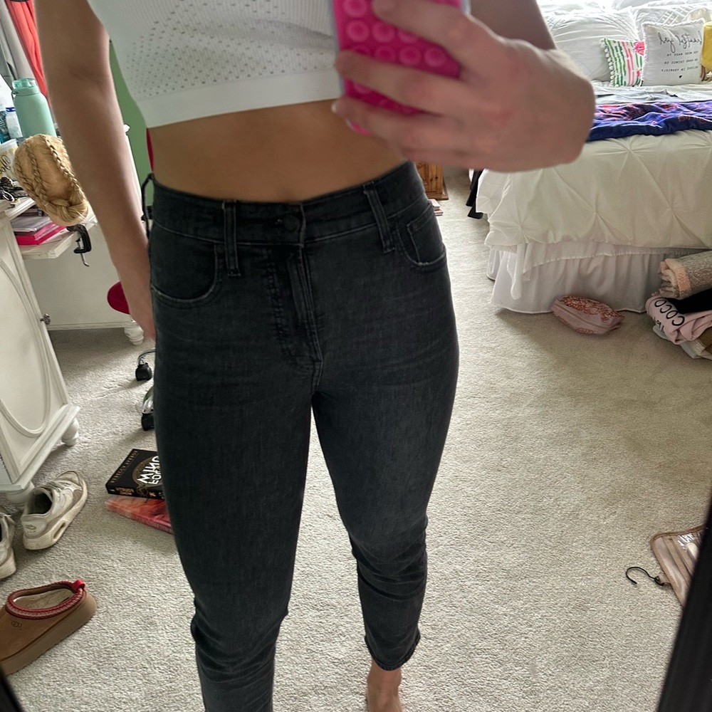 Women's Dark Wash Jeans
